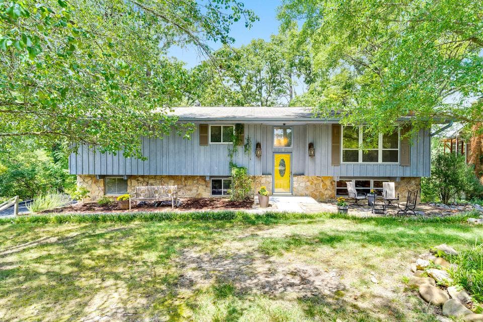 Photo of 1405 Highcrest Court