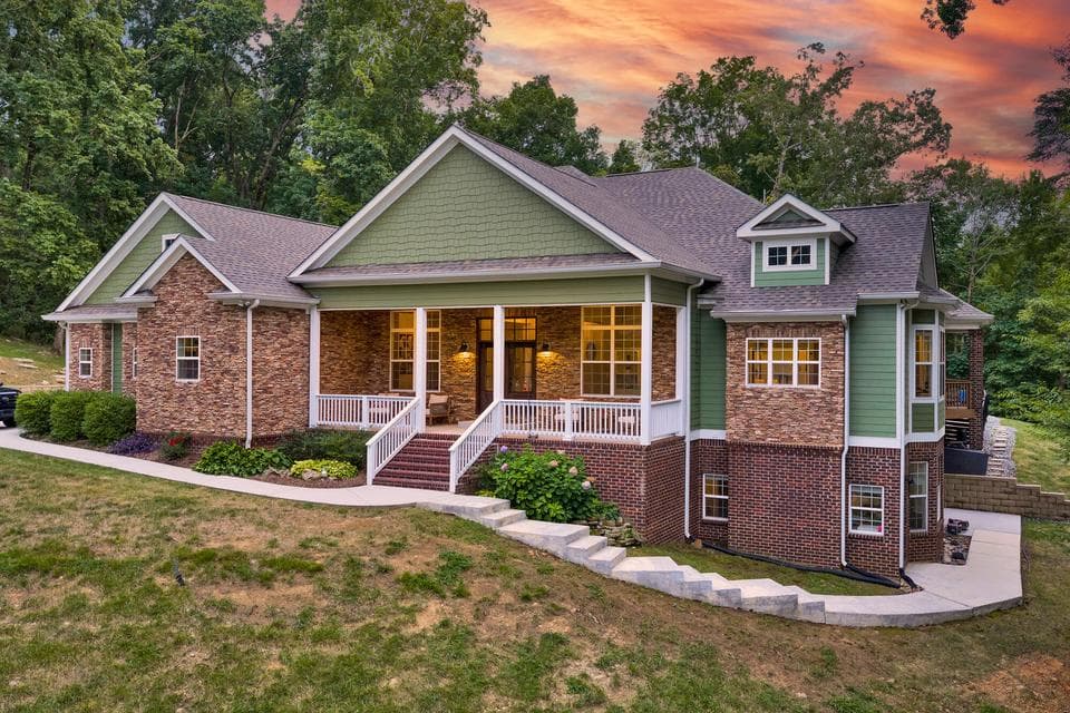 Photo of 7035 Forest Spring Lane