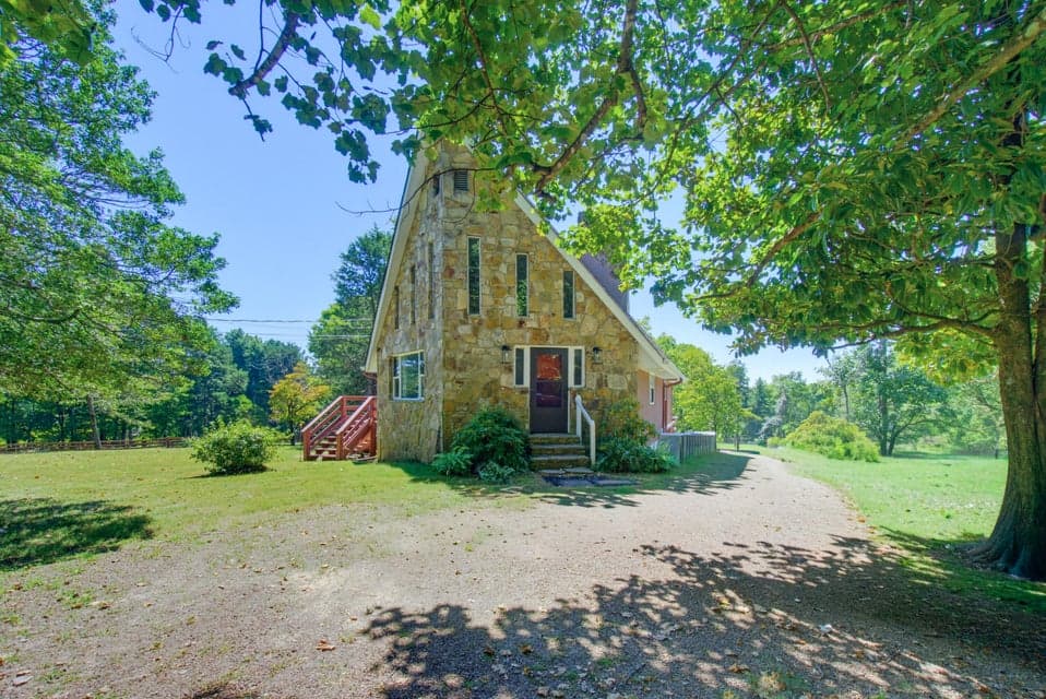 Photo of 831 Griffin Road
