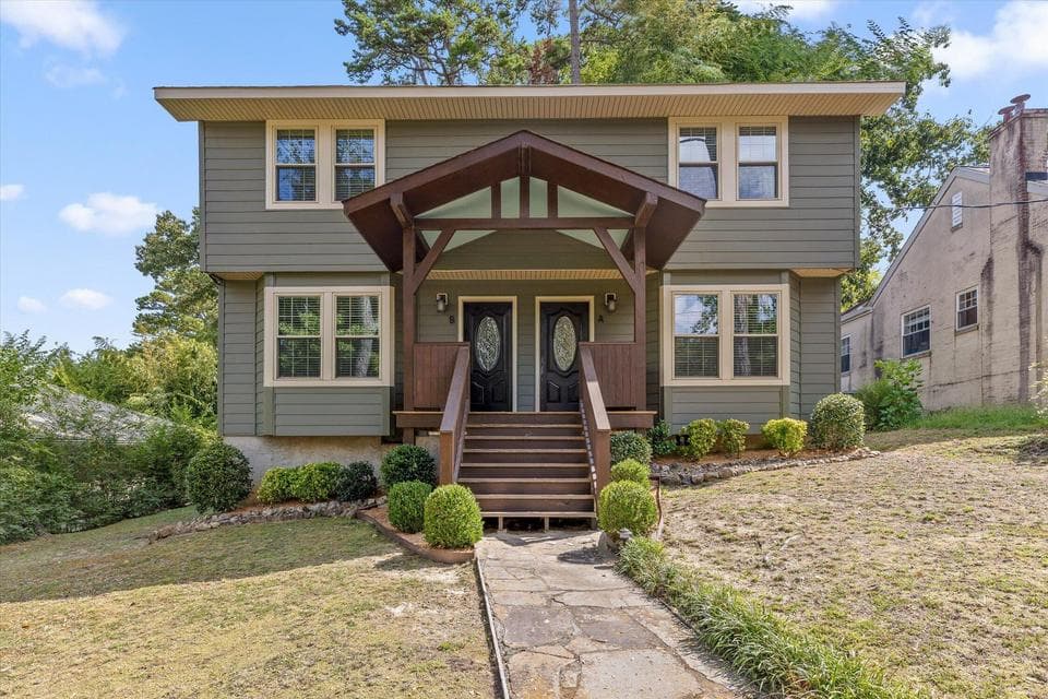 Photo of 1204 W Mississippi Avenue