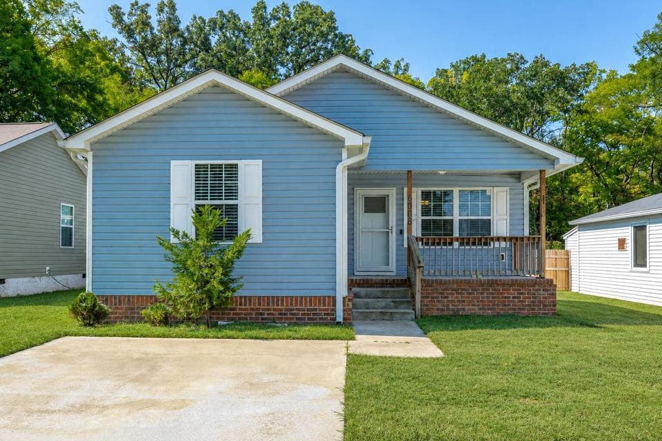 Photo of 6008 Fisk Avenue