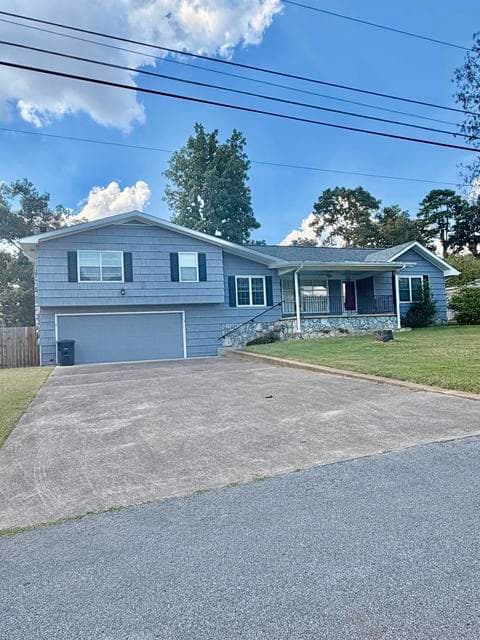 Photo of 711 Hardin Drive
