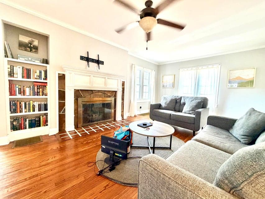 Additional photo 2 of 2206 De Fue Street