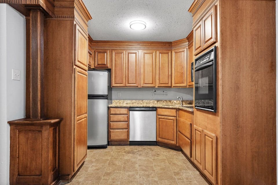 Additional photo 3 of 900 Mountain Creek Road, E61