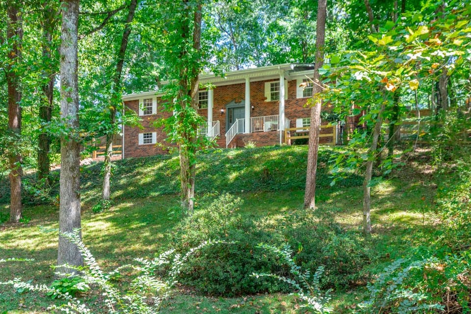 Photo of 430 Bluebird Circle