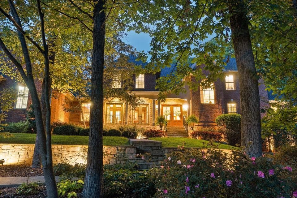 Photo of 8857 Forest Creek Lane