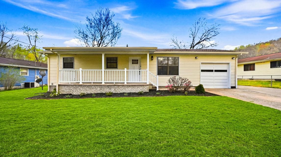 Photo of 304 Browntown Road