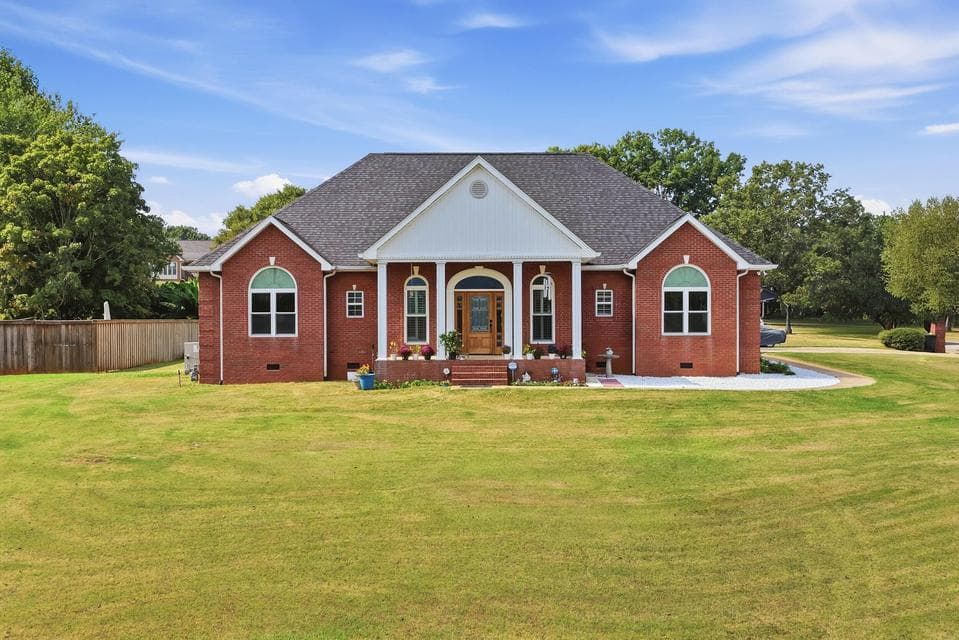 Photo of 8400 Heron Circle
