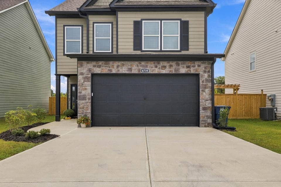 Additional photo 2 of 6738 Dharma Loop