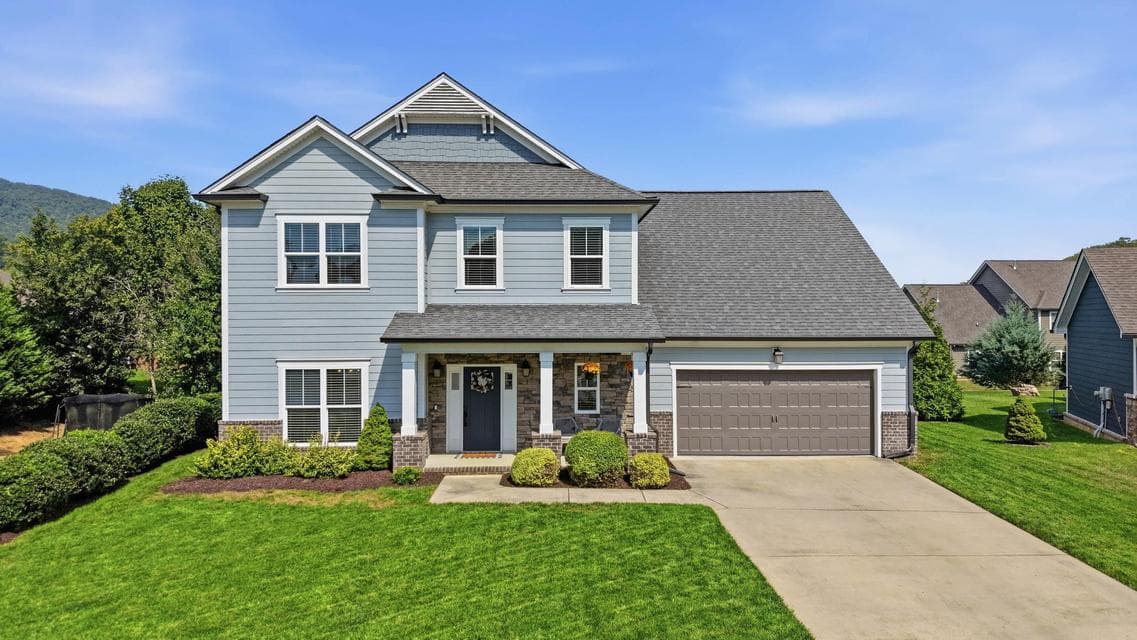 Photo of 409 Stone Valley Lane