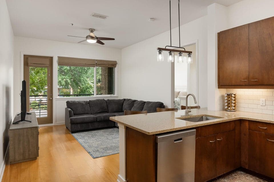 Additional photo 2 of 200 Manufacturers Road, Apt 238