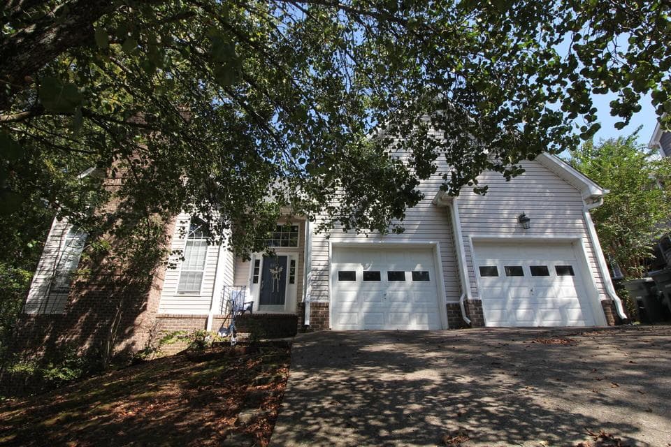Photo of 8610 Georgetown Trace Lane