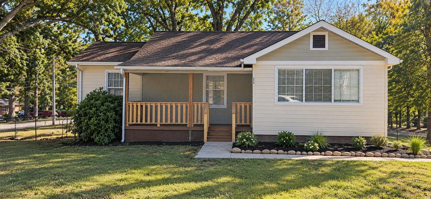 Photo of 548 Gadd Road