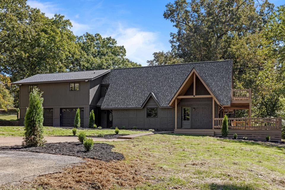 Photo of 7583 Coolidge Lane