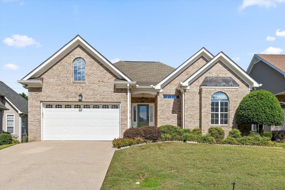 Photo of 6821 Chiswick Drive
