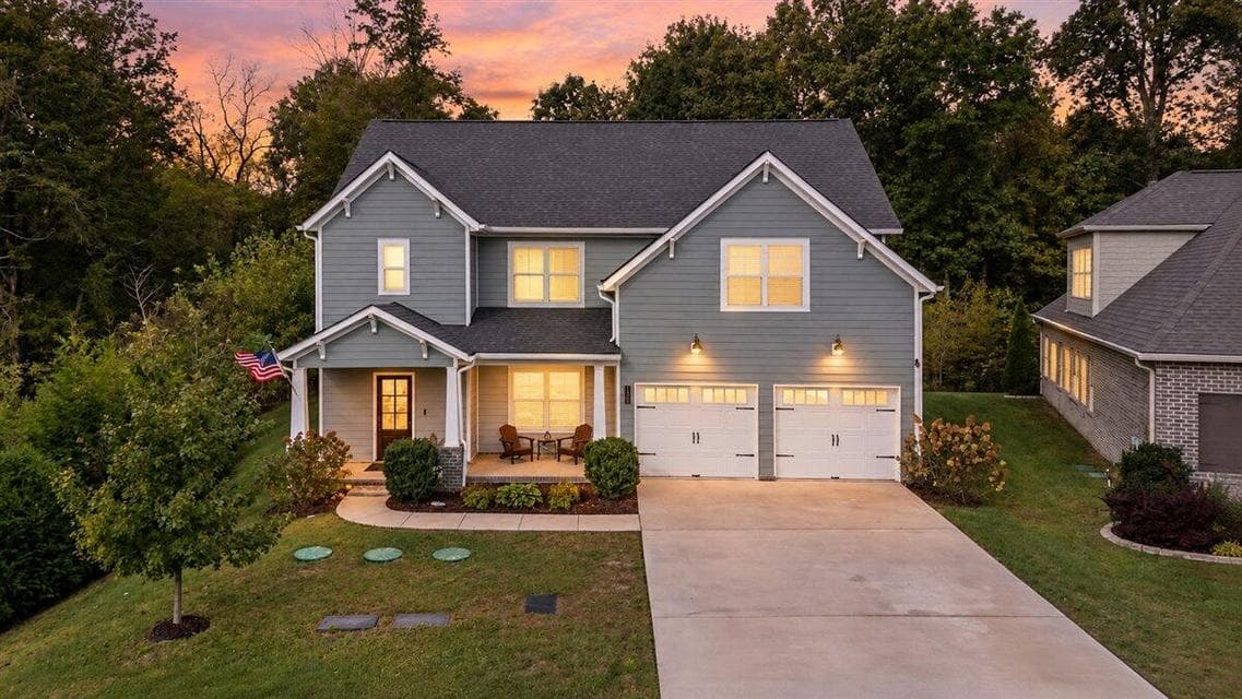 Photo of 1608 Buttonwood Loop
