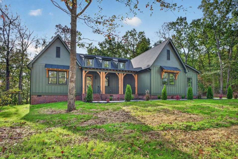 Photo of 2800 Corral Road