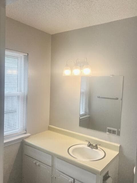 Additional photo 3 of 3724 Fountain Avenue