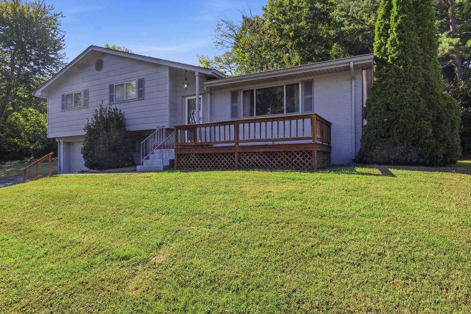 Additional photo 2 of 1127 Hillsboro Drive