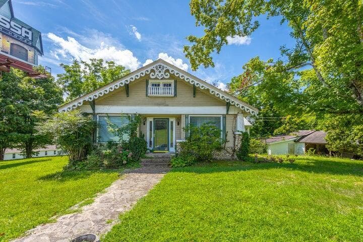 Photo of 9514 E Brainerd Road