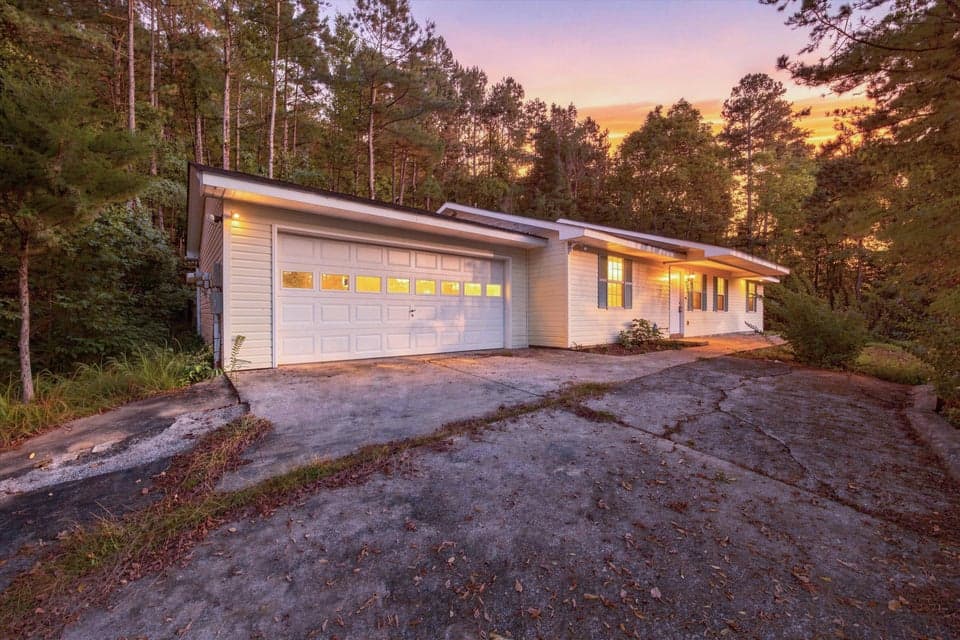 Photo of 2250 Morris Hill Road