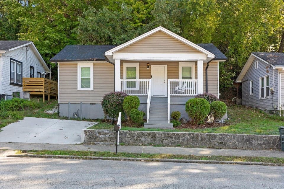 Photo of 1314 Hixson Pike
