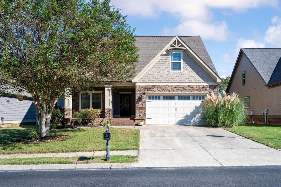 Photo of 8557 Seven Lakes Drive