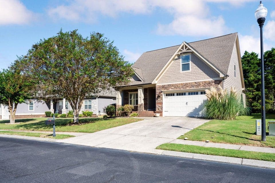 Additional photo 3 of 8557 Seven Lakes Drive