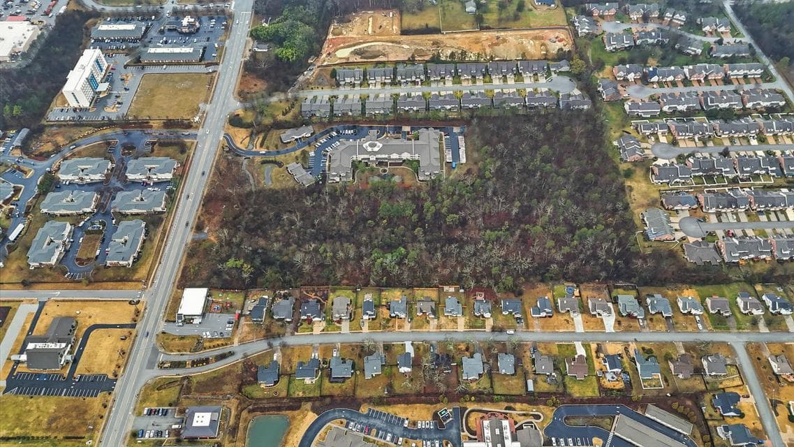 Additional photo 3 of 7521 Shallowford Road