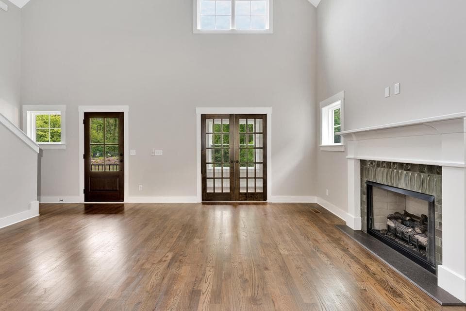 Additional photo 2 of 1317 Thomas Avenue