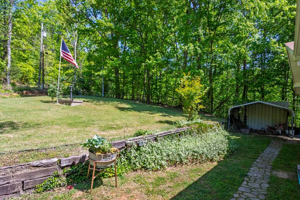 Additional photo 2 of 217 Roberts Road