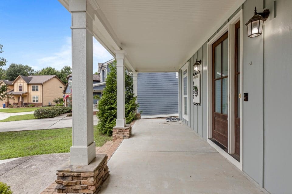 Additional photo 3 of 8337 Glenshire Lane