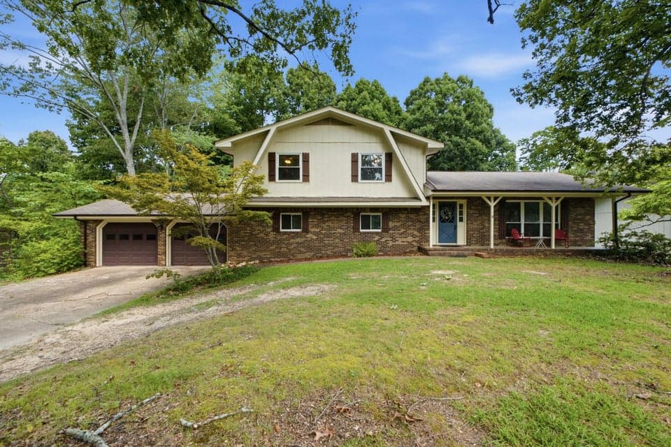 Additional photo 3 of 2407 Cedar Creek Drive