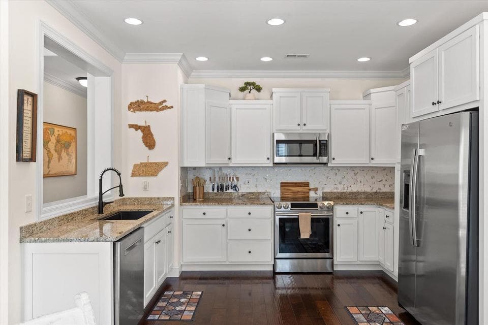 Additional photo 3 of 5979 Winding Lane