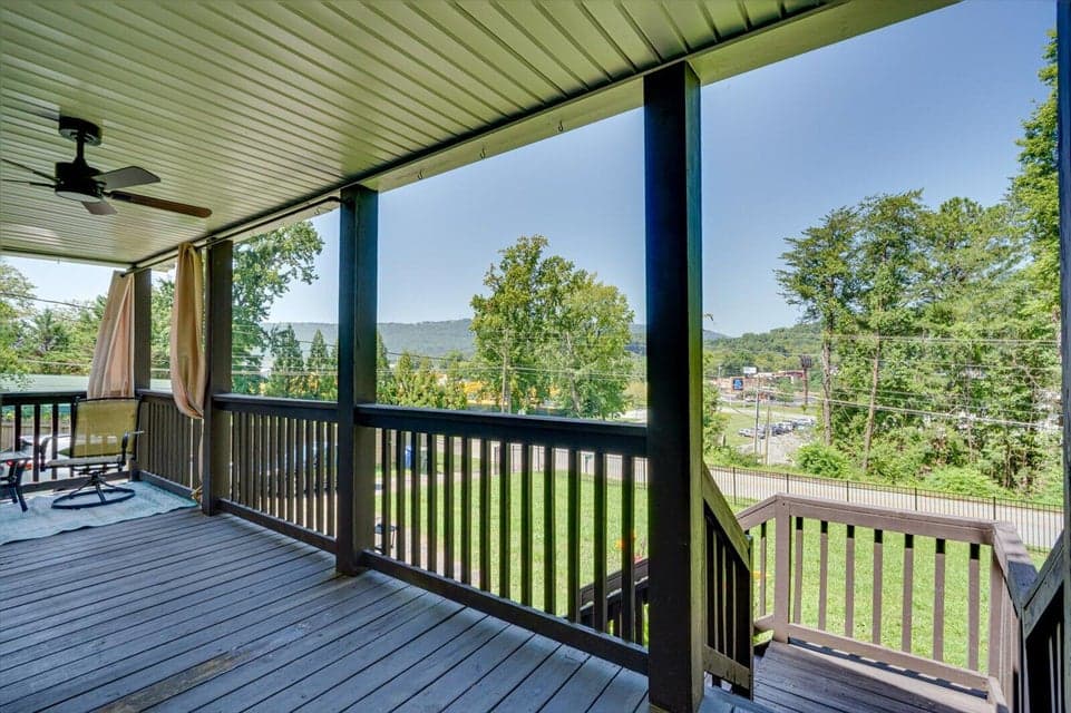 Additional photo 3 of 700 Runyan Drive
