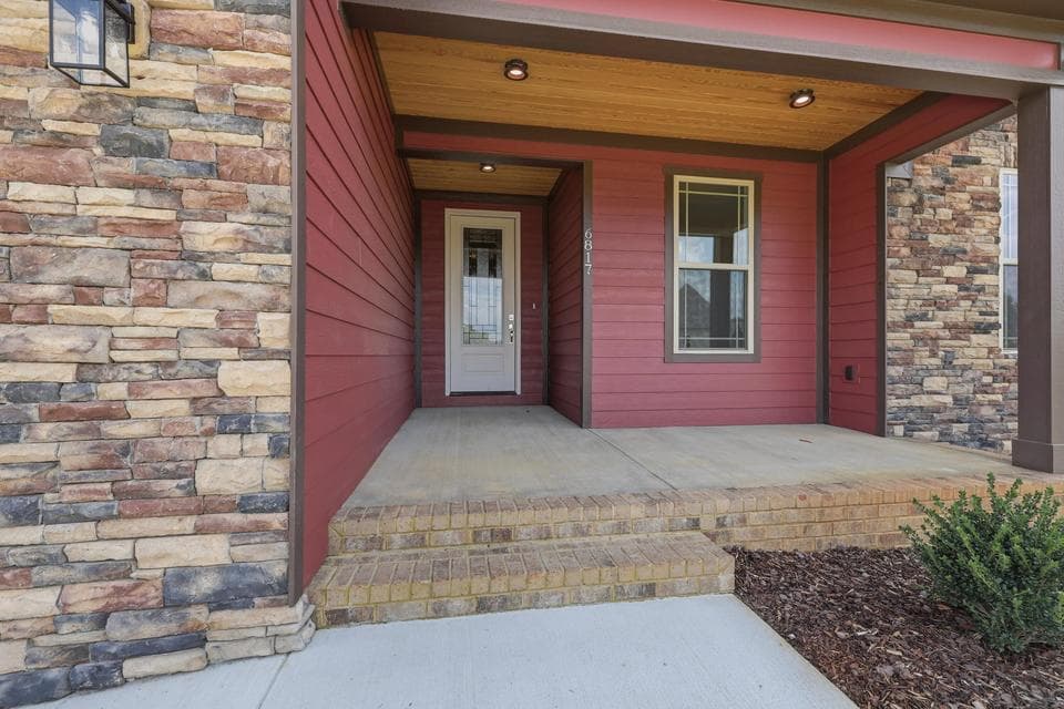 Additional photo 2 of 6817 Carnell Way, 31