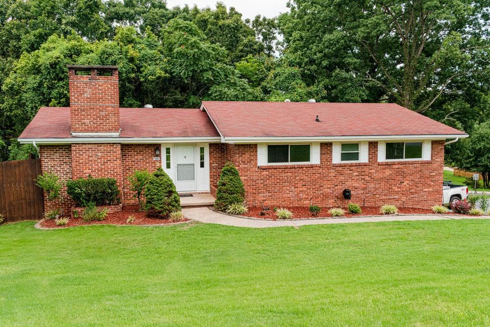 Additional photo 2 of 1329 Cloverdale Drive