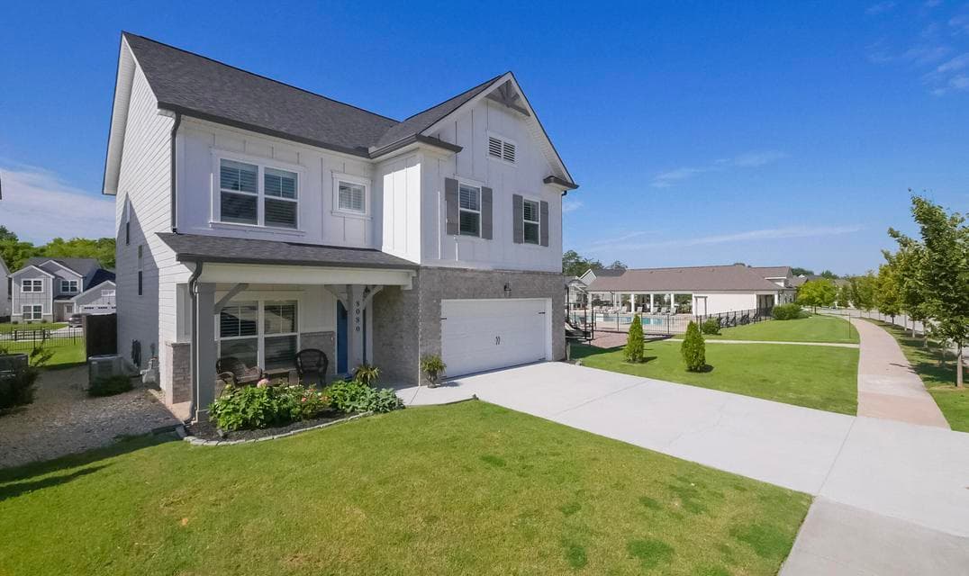 Additional photo 3 of 8080 Slugger Way