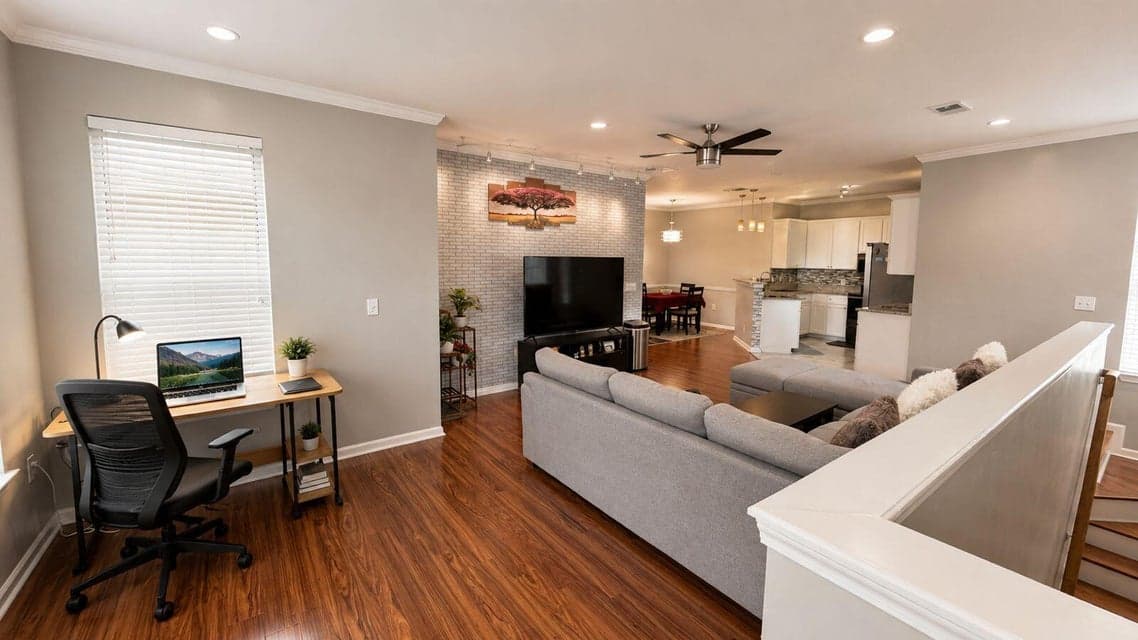 Additional photo 3 of 3201 Regency Court