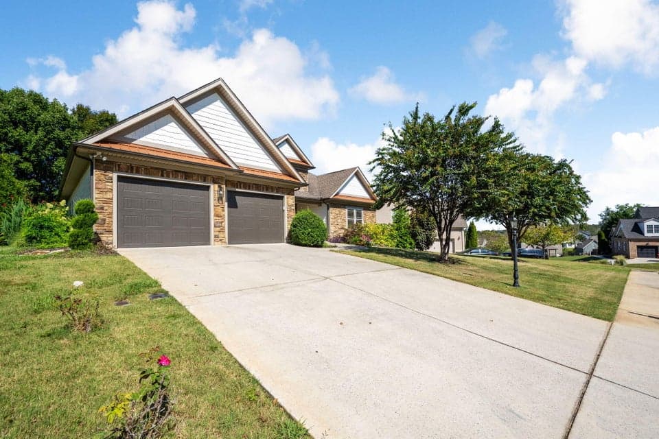 Additional photo 3 of 8879 Mckenzie Farm Drive