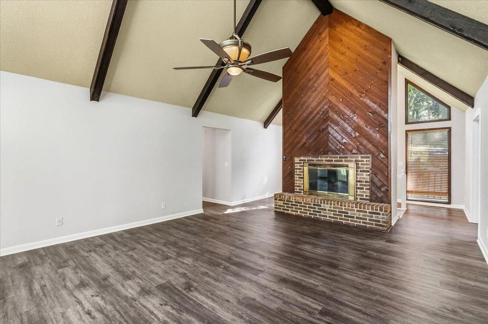 Additional photo 3 of 6822 Hampton Wood Circle