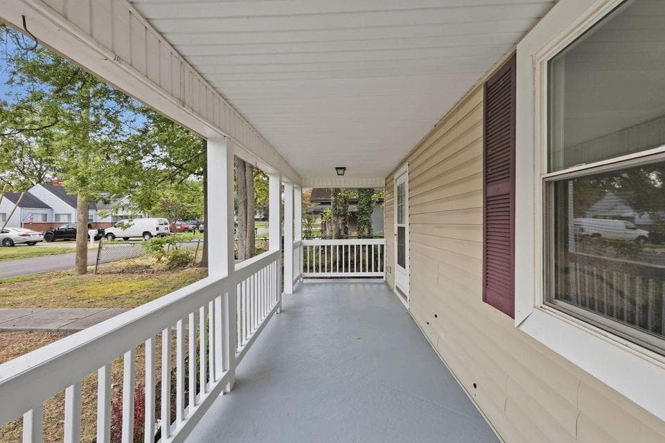 Additional photo 3 of 5323 Spriggs Street