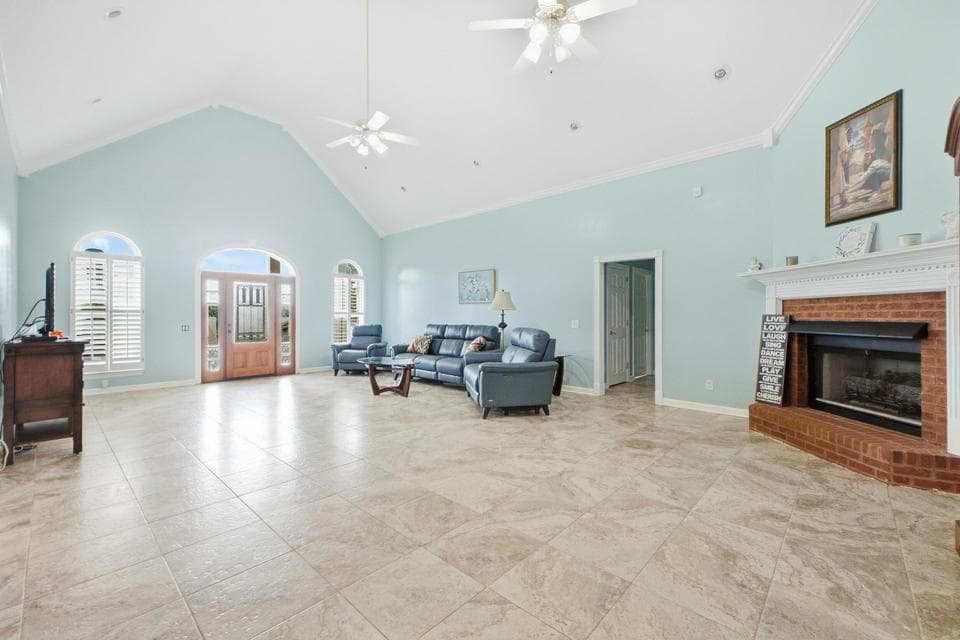 Additional photo 3 of 8400 Heron Circle