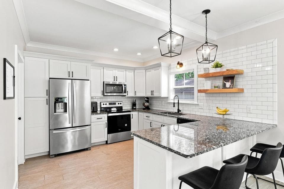 Additional photo 3 of 5394 Reneau Way