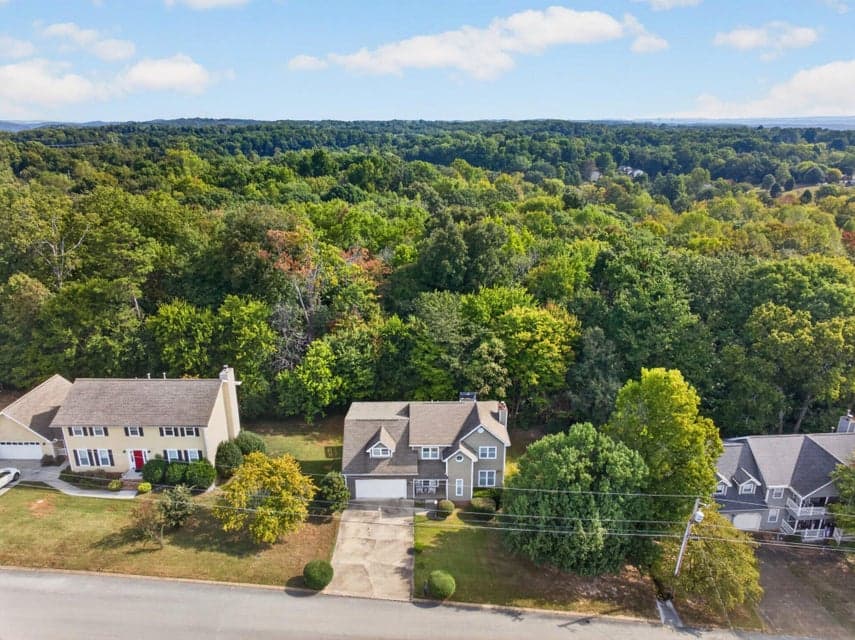 Additional photo 2 of 8014 Woodstone Drive