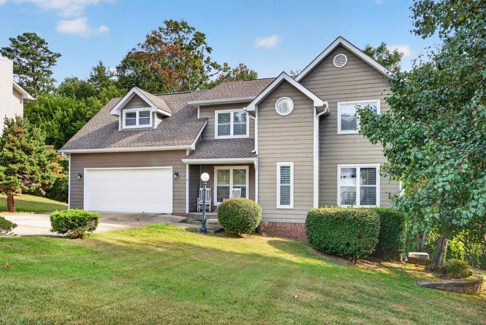 Additional photo 3 of 8014 Woodstone Drive
