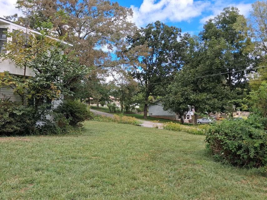 Additional photo 3 of 8635 Walnut Road