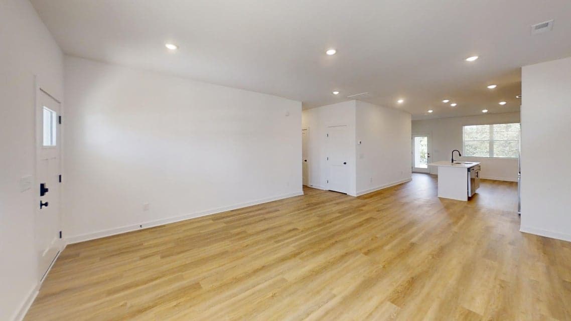 Additional photo 2 of 864 Gardenview Way, 009