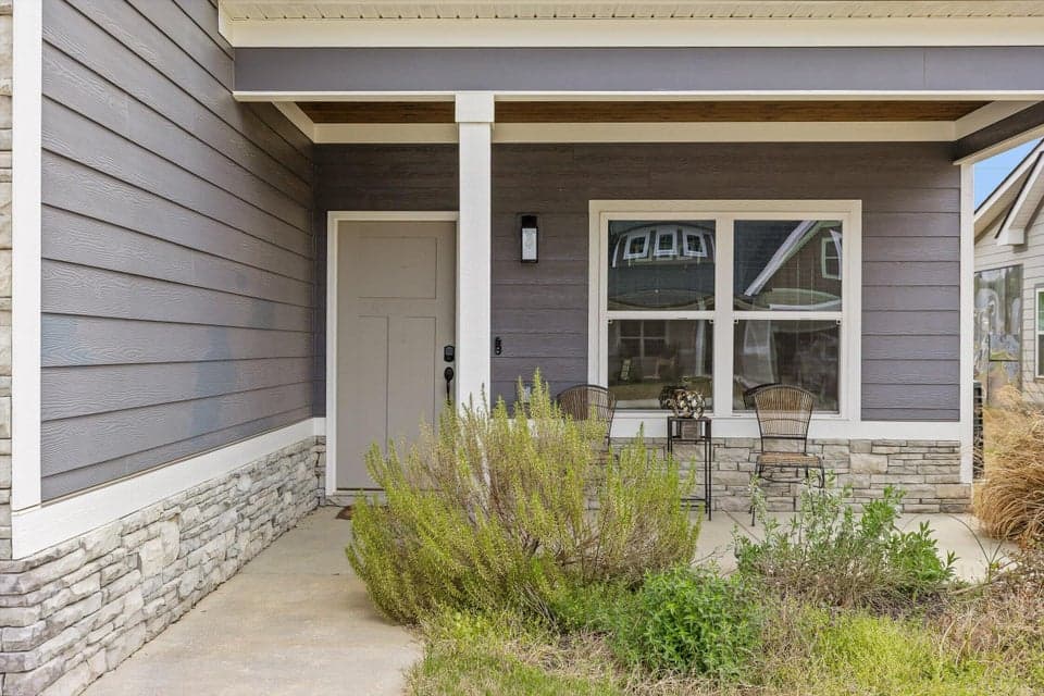 Additional photo 3 of 1046 Silverpine Drive