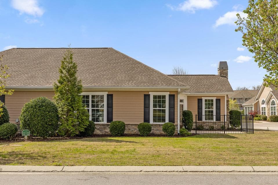 Additional photo 3 of 2419 Baskette Way